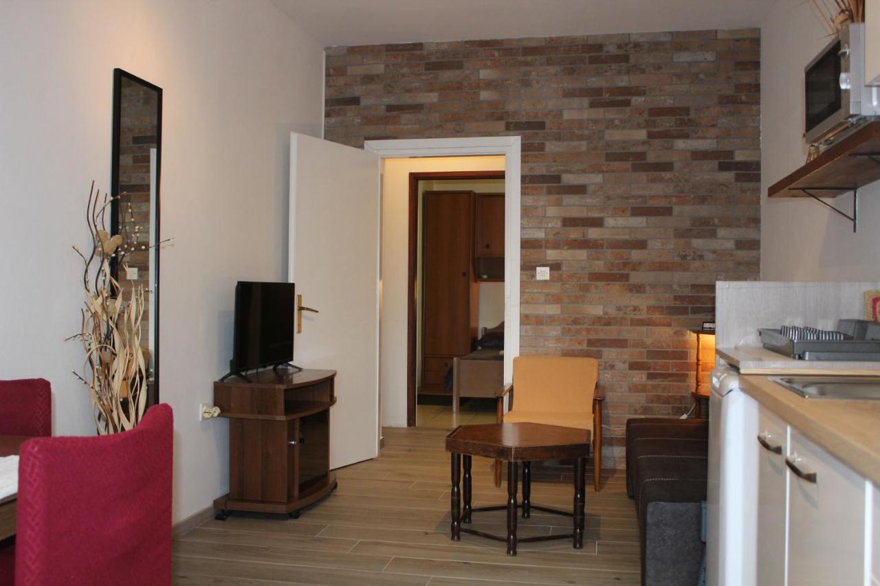 Apartments & Rooms Tea Zára Kültér fotó