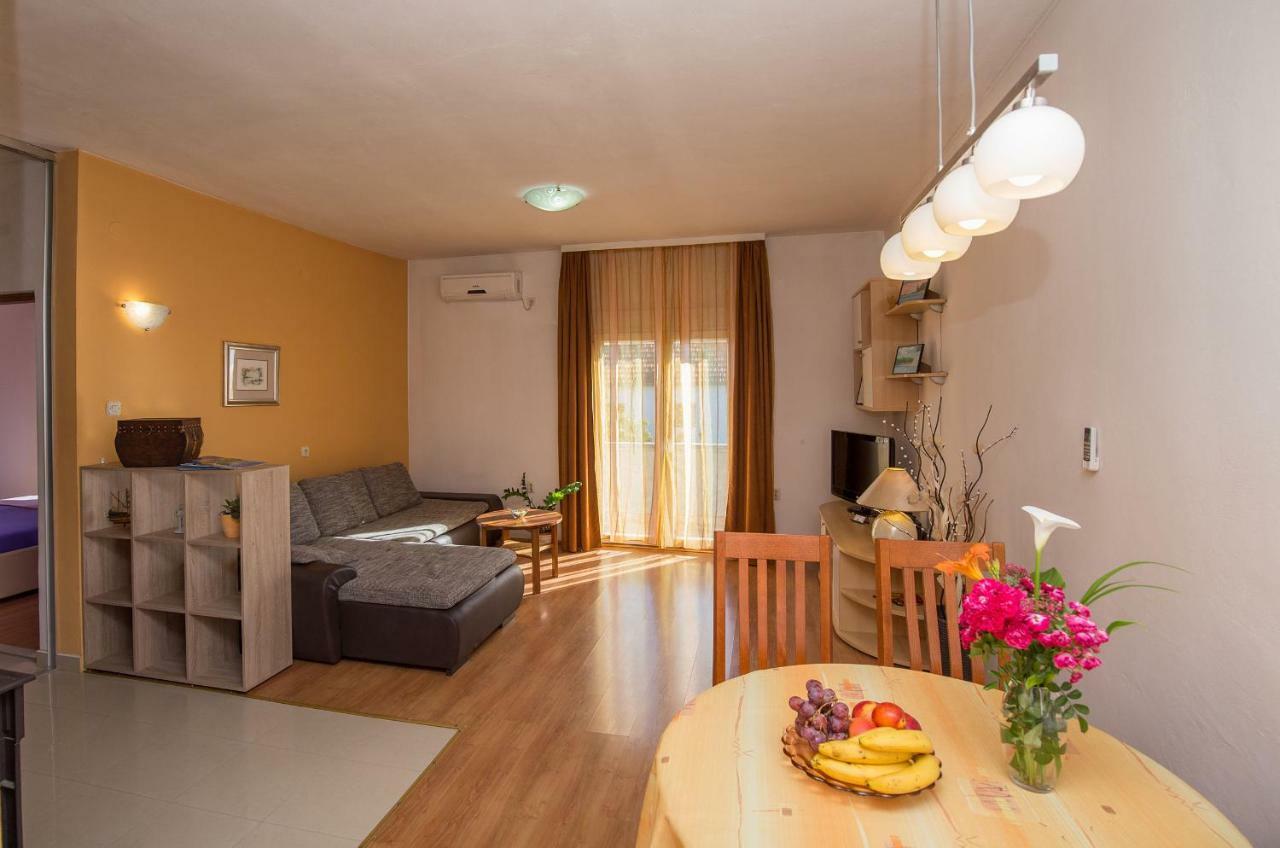 Apartments & Rooms Tea Zára Kültér fotó